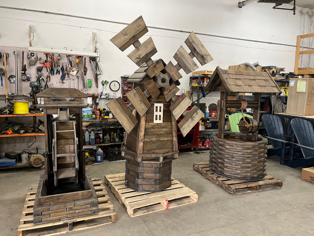 Decor Decks - Deck Builder in Brandon, Manitoba